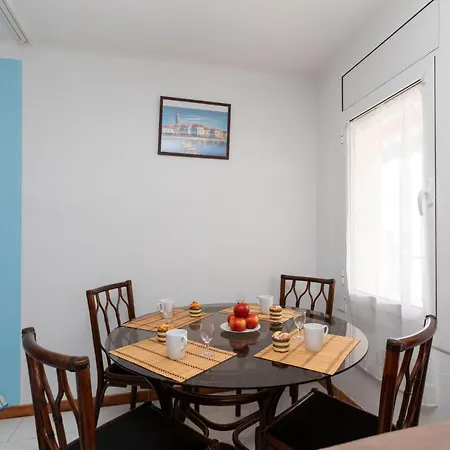 Emporda-1 By Interhome *