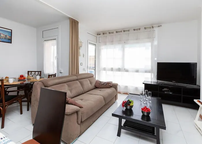 아파트 Emporda-1 By Interhome Llança